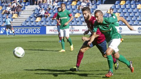 El Pontevedra CF vence al Racing de Ferrol