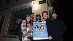 Foto de familia da presentaci&oacute;n do cartel de Emigrason.