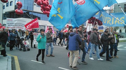 Manifestacin del Da de los Trabajadores, organizada por UGT y CCOO, en Aviles.Manifestacin del Da de los Trabajadores, organizada por UGT y CCOO, en Aviles