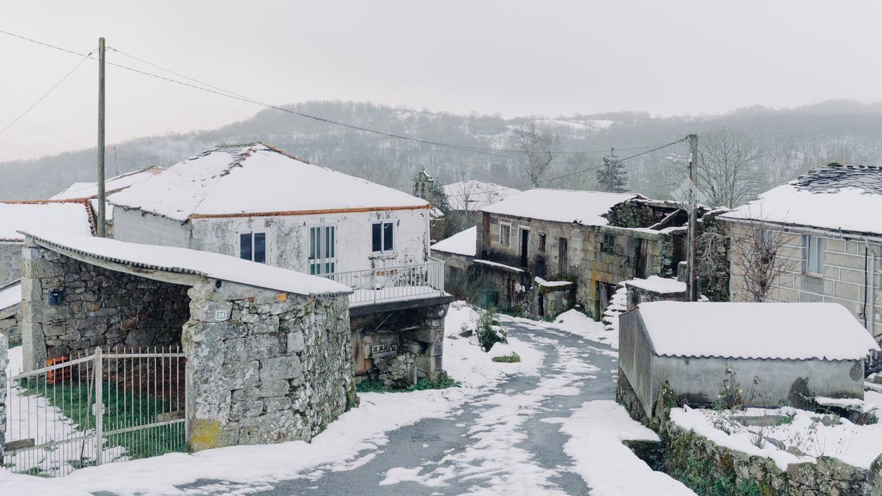 Galicia desciende a 8,2 grados bajo cero. ¿Por qué hace tanto frío?
