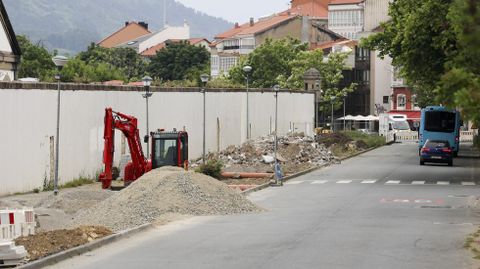 Zona de la muralla donde todav�a no se ha intervenido.