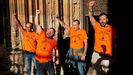 Tres trabajadores de Vesuvius se han encerrado este mircoles en la Catedral de Oviedo en protesta por el ERE 