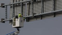 Sustituyen el p�rtico con riesgo de ca�da de la tercera ronda