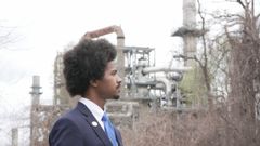 Justin Pearson, uno de los congresistas dem�cratas expulsados por manifestarse por el control de armas en Tenneessee.