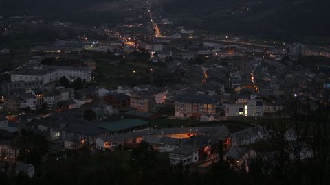 Vista nocturna de Mondo�edo
