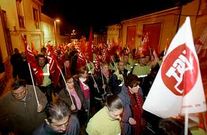 Manifestaci�n contra el cierre de Ecar, el pasado 23 en Mondo�edo.