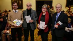Pedro F. Castelao (actual director de �Encrucillada�); Freixanes, presidente da RAG; Marisa Vidal (secretaria da revista); e Torres Queiruga, primeiro director da publicaci�n