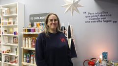 Anta Prez Baltar est al frente de la librera y papelera Perseidas, en la entrada de la plaza de Paz Nvoa