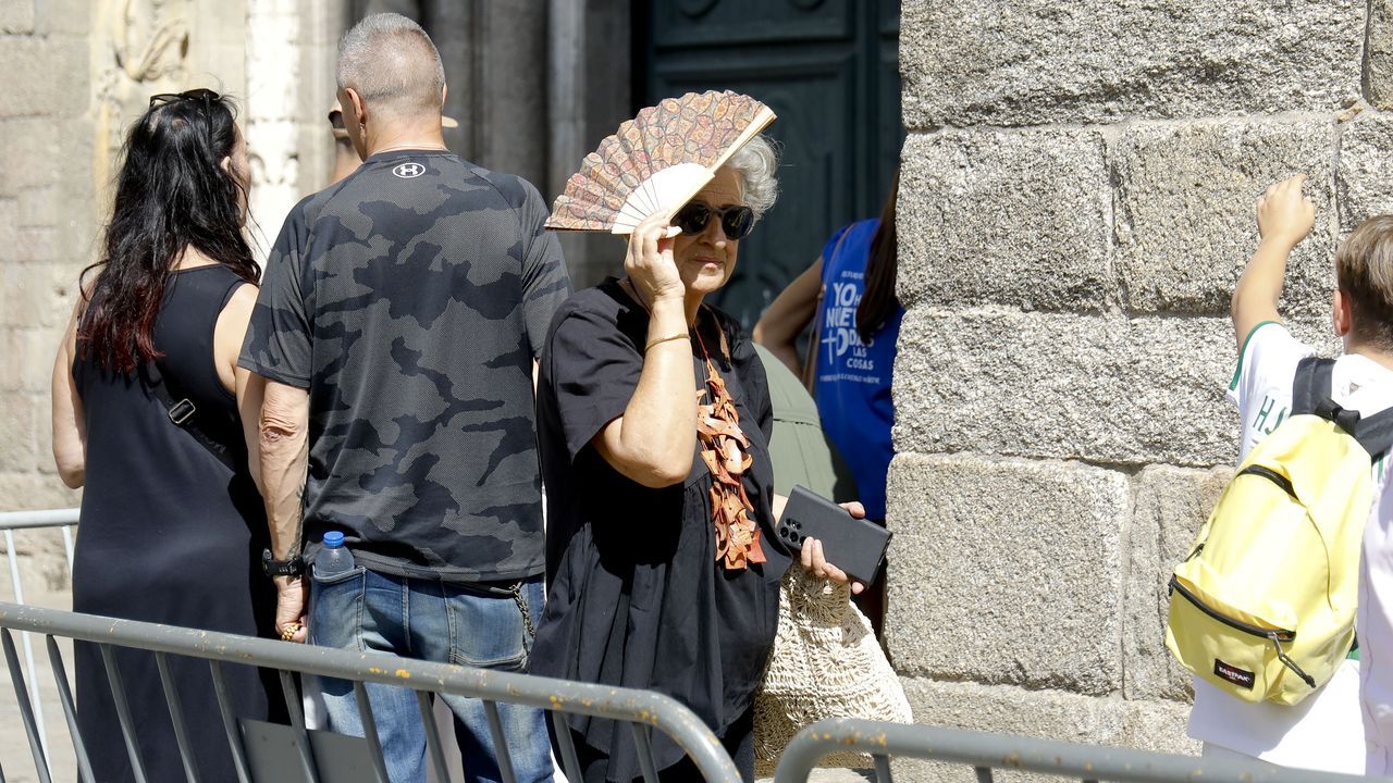 La Xunta eleva al nivel naranja la alerta por calor en varias zonas de Ourense y el interior de Pontevedra