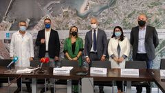 La conselleira de Infraestruturas, Ethel V�zquez, y el gerente del Sergas, Jos� Flores, firmaron esta ma�ana en el Hospital A Coru�a el contrato para la redacci�n del proyecto del Novo Chuac