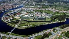 Terrenos de A Xunqueira en Pontevedra, donde se sitan equipamientos culturales, educativos y deportivos