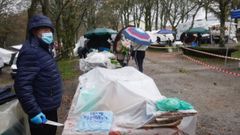 Vendedores en la feria de Parga, en una imagen de finales del 2020.