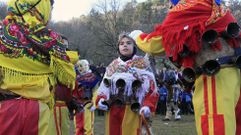 Los volantes llevan un cintur�n de campanillas que hacen sonar cuando corren