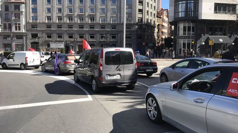 Imagen de la caravana en Oviedo