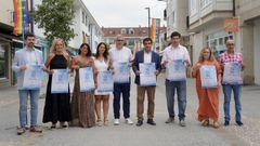 Integrantes de la directiva de XEA, del Concello de Ames y de la Xunta presentaron la actividad que busca fomentar entre los j�venes el consumo en negocios del municipio