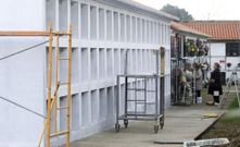 La fase con 120 nuevos nichos todav�a est� pendiente de ser finalizada y entregada. 