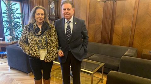 Elvira Men�ndez, alcaldesa de Santo Adriano, y Afredo Canteli, Alfredo Canteli