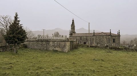 Iglesia de Santiago en Calvos de Randín