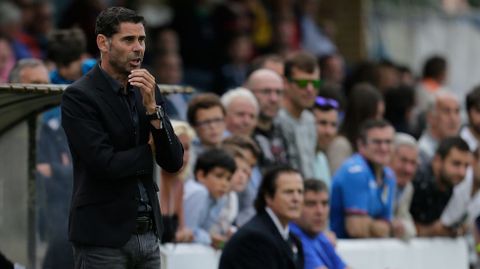 Fernando Hierro durante un partido de pretemporada