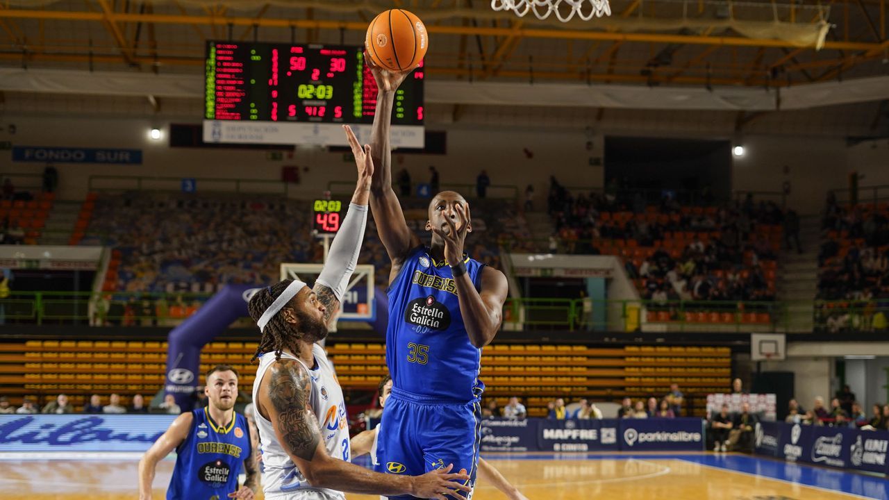 El COB apuntala su personalidad y se impone con solvencia a Melilla (98-75)