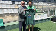 Manuel Ansede, el presidente del Racing, con Dani Ojeda