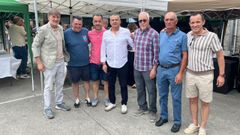 Parte del equipo del veteranos Coir�s