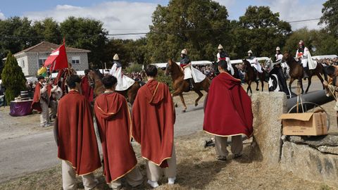 La representación moviliza a decenas de figurantes