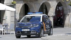 Un coche de la Polic�a Nacional en Pontevedra