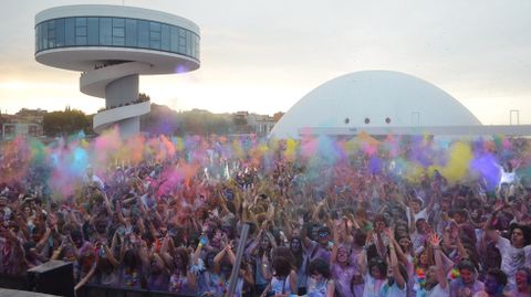 Holi Party Niemeyer