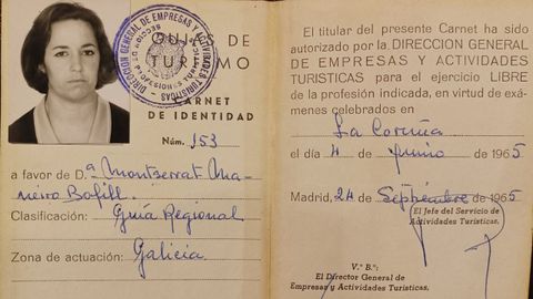 Carn de Montserrat Maneiro que la acredita como una de las primeras guas tursticas de Galicia, en el ao 1965.