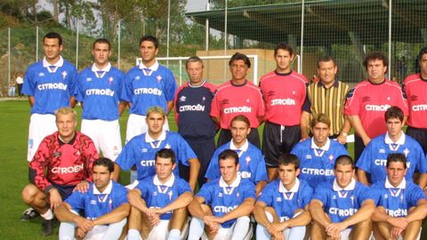 Alcntara, en el medio de la imagen, como parte del Celta B 2001/2002