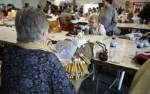 La feria se complementa con un encuentro de palilleiras. 