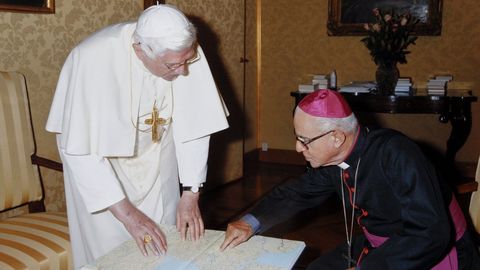  EL PAPA BENEDICTO XVI EN UNA IMAGEN DE ARCHIVO 