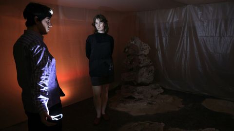 Instalaci�n de Ana Moure en la Zona C