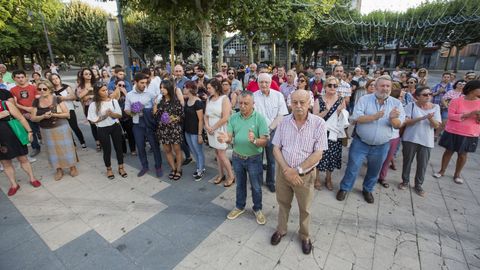 Carballo. Concentraci�n convocada por el Circulo Feminista