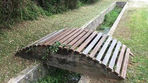 As� est� el entorno de las pistas polideportivas de A Canteira