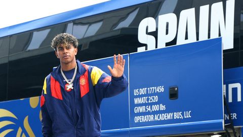 Lamine Yamal, a su llegada al Atlanta Stadium antes del partido del Mundial entre Espa�a y Arabia Saud�.