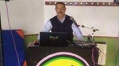 Suso Sotelo pone m�sica a los bailes de los domingos en la Casa da Cultura de A R�a de Valdeorras