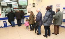 Los establecimientos estuvieron a tope de clientes durante toda la jornada de ayer. 