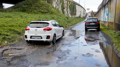 Baches en la carretera que va de Alfonso Molina hacia el colegio Maristas