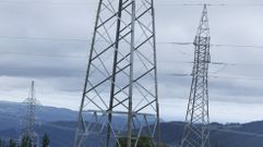 Torretas del tendido el�ctrico gallego