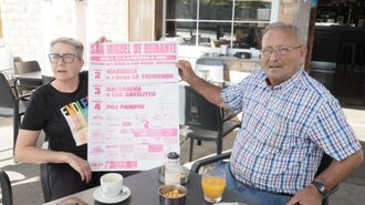 Viviana P�rez y Valent�n Gonz�lez, los miembros m�s longevos de la comisi�n de fiestas de San Miguel de Reinante