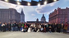 Visita de estudiantes al plat� virtual de A Coru�a.