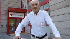 Felipe Ferreiro recibi� la medalla de plata de la entidad en el �ltimo encuentro gallego de voluntarios