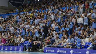 La afici�n del Breog�n podr� acercarse a los jugadores para que le firmen la camiseta este mi�rcoles en Lugo