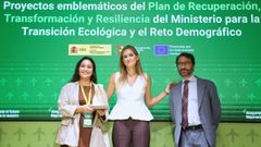 Claudia Sas recogi el premio en representacin de todas las entidades sociales en Madrid.