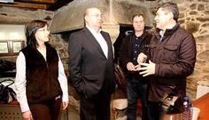 Ovidio Rodeiro (derecha), con Susana Cousillas, Jos� Luis Fondo y Lucho Penabade.