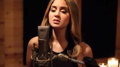 �Hello� en espa�ol por Karen Rodr�guez