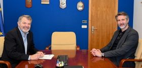 Imagen de la reuni�n en Santiago