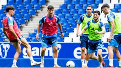 Jacobo, Carlos Dom�nguez, Nacho Vidal, Dani Calvo y Marco Esteban, en el entrenamiento del Oviedo